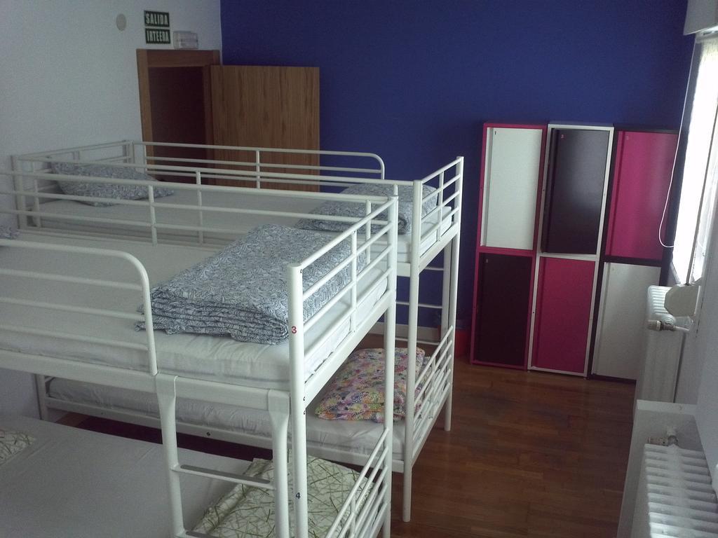 Xarma Hostel Pamplona Habitación foto